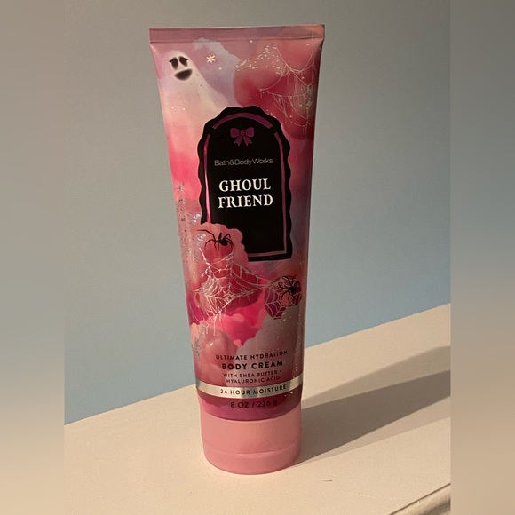 Bath & Body Works Ghoul Friend Body Cream NWT - Picture 1 of 4